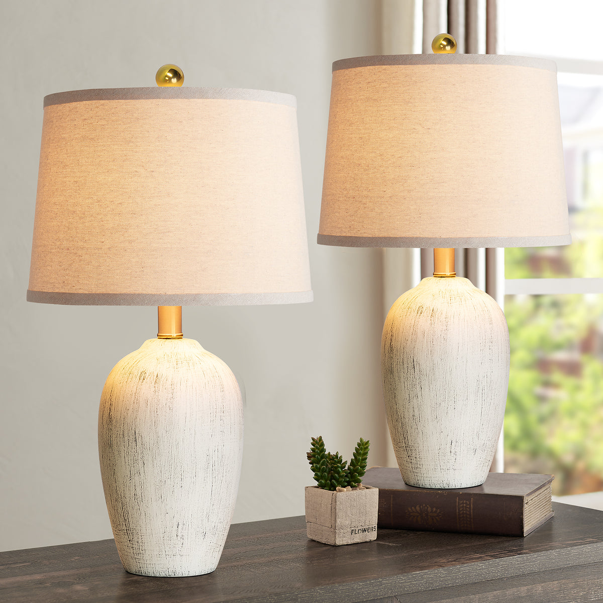 JUJUYUYOP 21" Linen Lampshade Off-White Ceramic Table Lamps Set of 2,Modern Bedside Lamps,for Living Room and Bedrooms(bulb included)